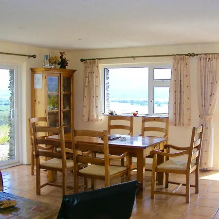 Bedrock - 2 Bedroom Sea View Semesterbostad Kenmare