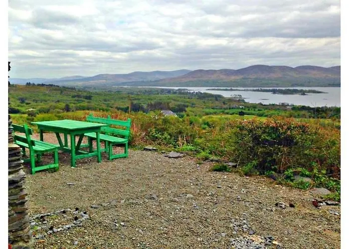 Сasa de vacaciones Bedrock 2 Bedroom Sea View 10 Minutes From *